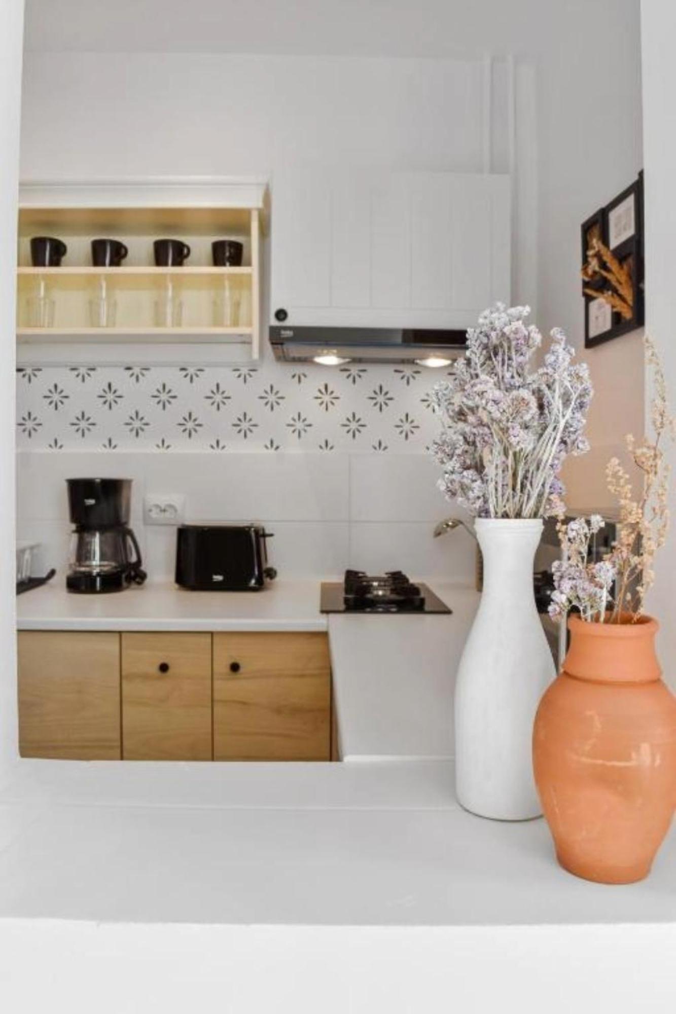 Serene Retreat - Beautifully Designed Studio Bucureşti Ngoại thất bức ảnh