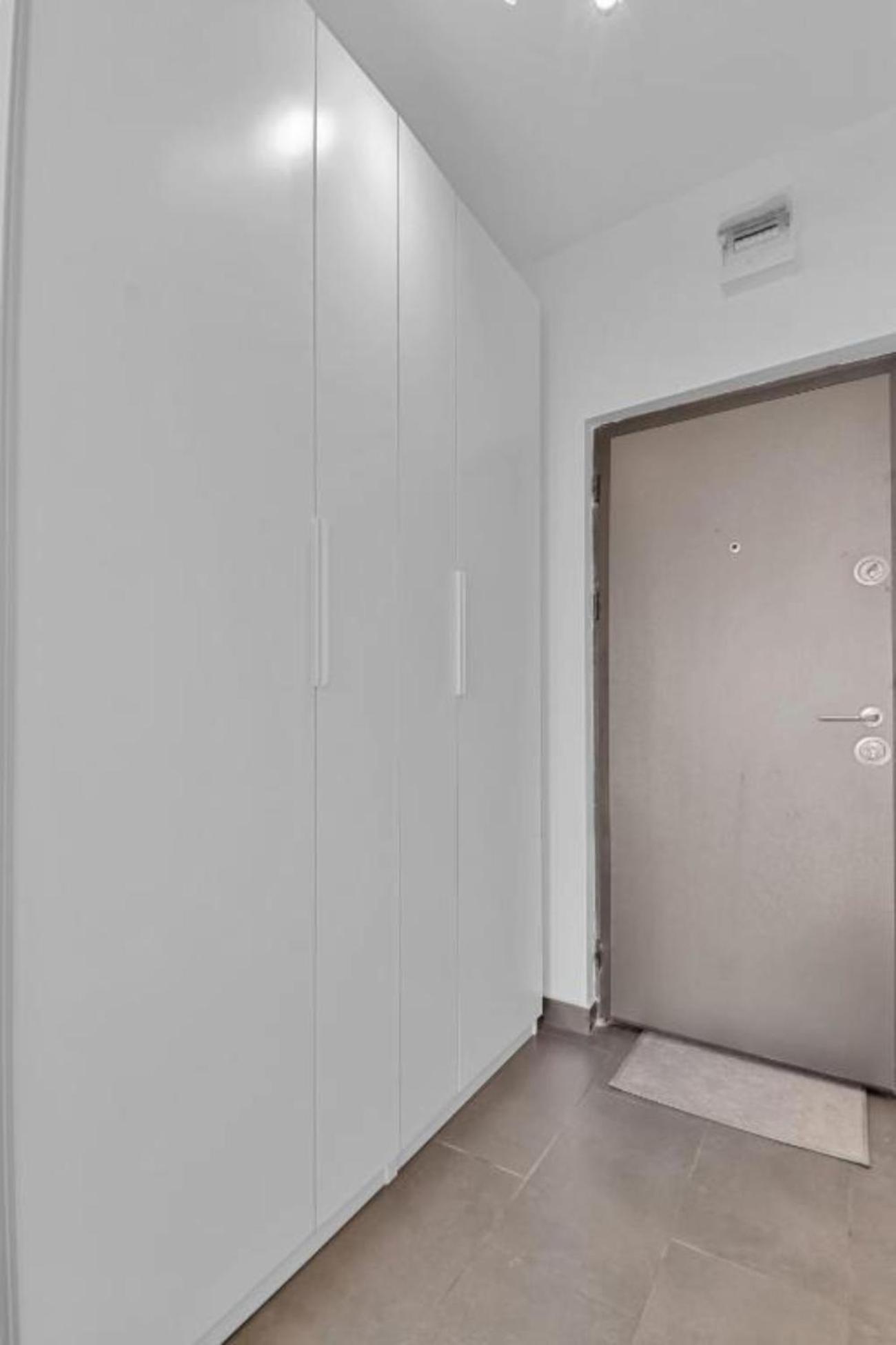 Serene Retreat - Beautifully Designed Studio Bucureşti Ngoại thất bức ảnh